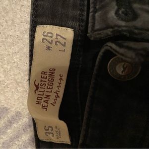 Black Hollister jeans